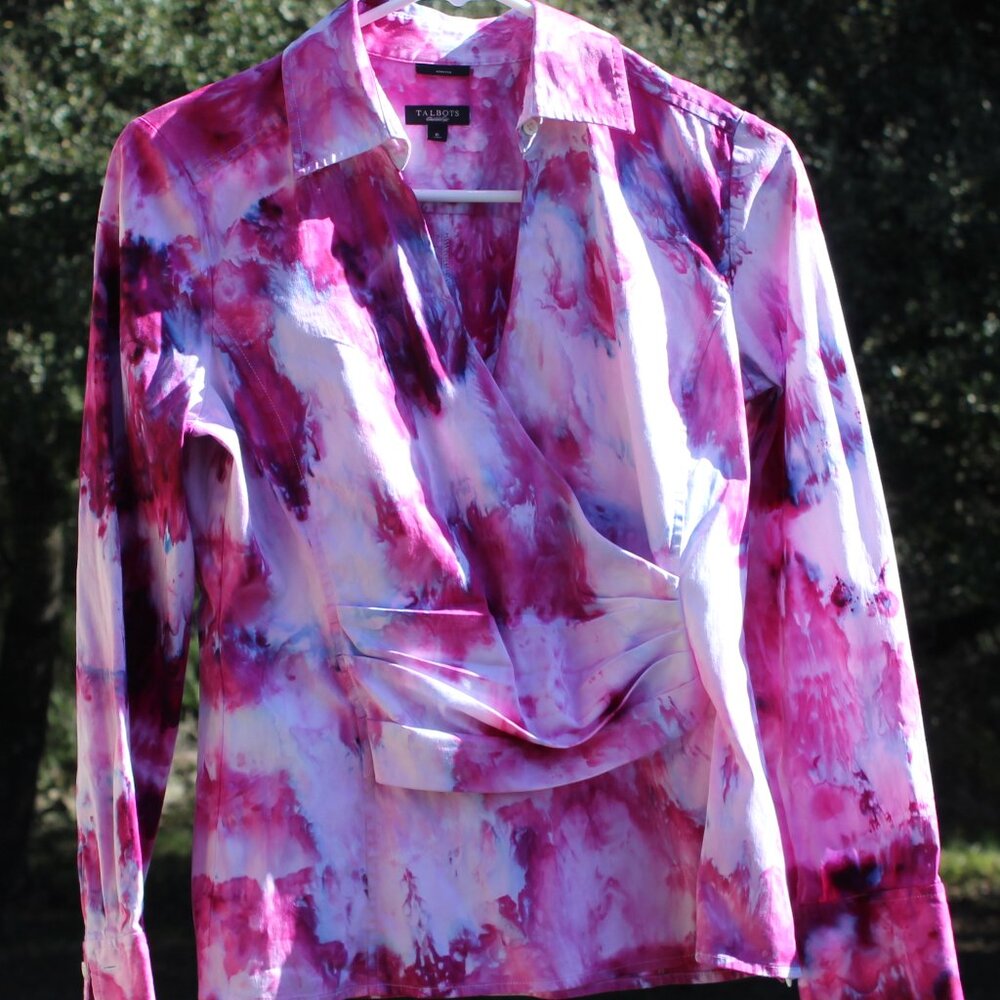RareTalbots Classic Stretch Pink, White & Light Blue Wrap Blouse Long Sleeves